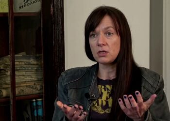 С Елена Алексиева разговаря Борис Минков. Част от поредицата „Литература и преход“